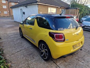 DS DS 3 PURETECH DSTYLE NAV S/S EAT6