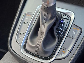 Hyundai KONA 1.6 h-GDi Premium DCT Euro 6 (s/s) 5dr