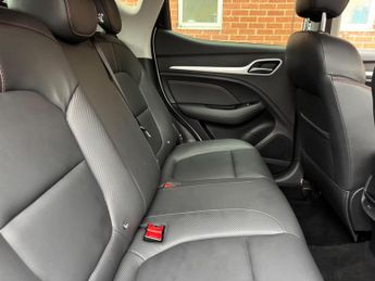 MG MG ZS 1.0 T-GDI Exclusive Auto Euro 6 5dr