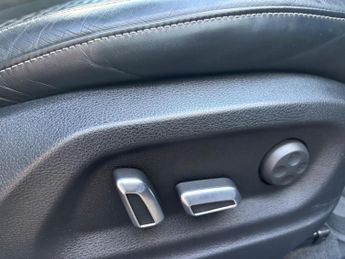 Audi SQ5 3.0 BiTDI V6 Plus SUV 5dr Diesel Tiptronic quattro Euro 6 (s/s) 