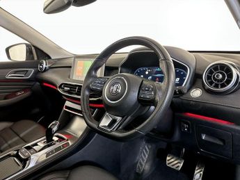 MG MG HS 1.5 T-GDI 16.6kWh Exclusive Auto Euro 6 (s/s) 5dr