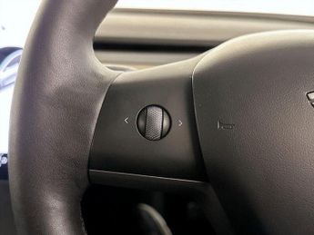 Tesla Model 3 (Dual Motor) Long Range Auto 4WDE 4dr