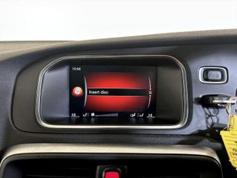 Volvo V40 2.0 D2 R-Design Pro Auto Euro 6 (s/s) 5dr