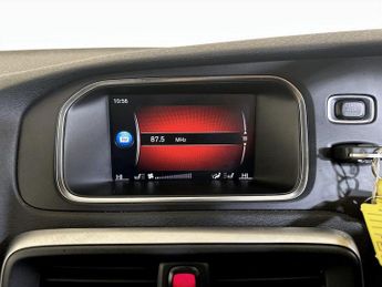 Volvo V40 2.0 D2 R-Design Pro Auto Euro 6 (s/s) 5dr