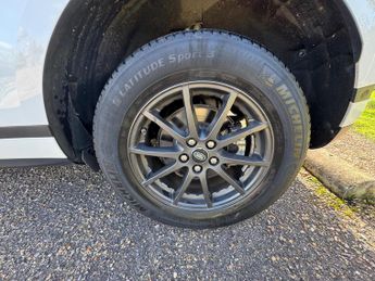 Land Rover Range Rover Evoque 2.0 P200 MHEV Auto 4WD Euro 6 (s/s) 5dr