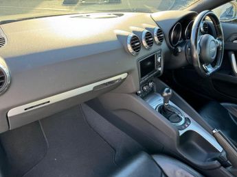 Audi TT 3.2 TFSI V6 S Tronic quattro Euro 4 3dr
