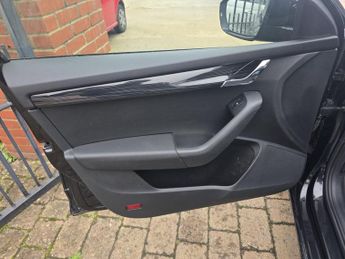 Skoda Octavia 1.6 TDI SE L DSG Euro 6 (s/s) 5dr