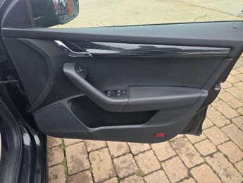 Skoda Octavia 1.6 TDI SE L DSG Euro 6 (s/s) 5dr