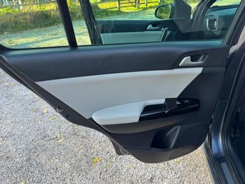 Kia Sportage 2.0 CRDi GT-Line Auto AWD Euro 6 5dr