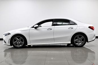Mercedes-Benz A Class 1.5 A180d AMG Line (Premium) 7G-DCT Euro 6 (s/s) 4dr
