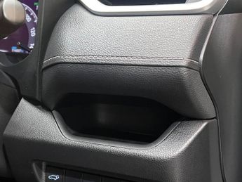 Toyota RAV4 2.5 VVT-h Design CVT Euro 6 (s/s) 5dr