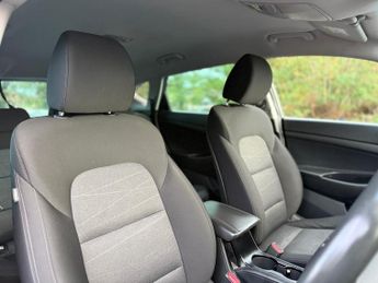 Hyundai TUCSON 1.6 T-GDi SE Nav DCT Euro 6 (s/s) 5dr