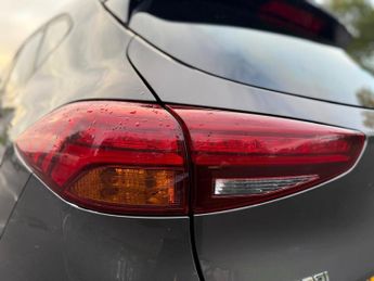 Hyundai TUCSON 1.6 T-GDi SE Nav DCT Euro 6 (s/s) 5dr