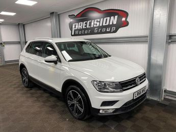 Volkswagen Tiguan 2.0 TDI BlueMotion Tech SE Navigation DSG 4Motion Euro 6 (s/s) 5