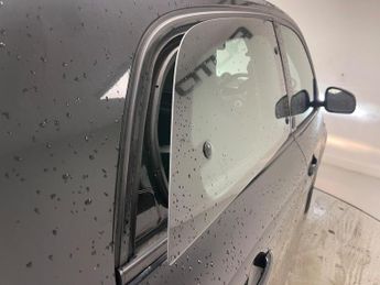 Smart forfour 17.6kWh Prime Exclusive Auto 5dr (22kW Charger)