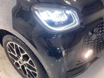 Smart forfour 17.6kWh Prime Exclusive Auto 5dr (22kW Charger)