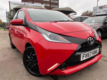 Toyota AYGO 1.0 VVT-i x-play x-shift Euro 6 5dr
