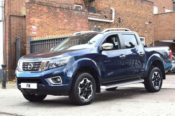 Nissan Navara 2.3 dCi Tekna Auto 4WD Euro 6 4dr