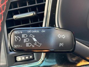 SEAT Leon 2.0 TDI FR Technology DSG Euro 6 (s/s) 5dr