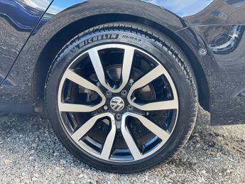 Volkswagen Golf 2.0 TDI BlueMotion Tech GT DSG Euro 5 (s/s) 5dr