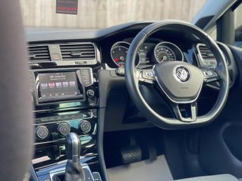 Volkswagen Golf 2.0 TDI BlueMotion Tech GT DSG Euro 5 (s/s) 5dr