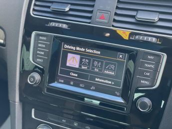 Volkswagen Golf 2.0 TDI BlueMotion Tech GT DSG Euro 5 (s/s) 5dr