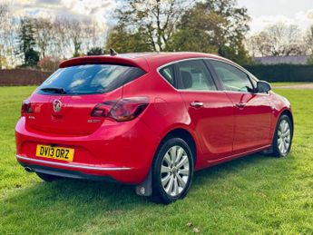 Vauxhall Astra 2.0 CDTi SE Auto Euro 5 5dr