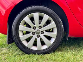 Vauxhall Astra 2.0 CDTi SE Auto Euro 5 5dr