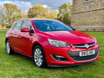 Vauxhall Astra 2.0 CDTi SE Auto Euro 5 5dr