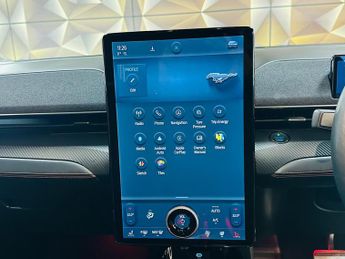 Ford Mustang Mach-E Extended Range 91kWh AWD 5dr