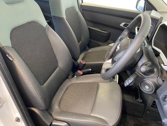 Dacia Spring 65 26.8kWh EXTREME Auto 5dr