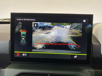 Dacia Spring 65 26.8kWh EXTREME Auto 5dr