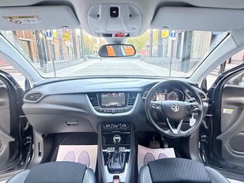 Vauxhall Grandland X 1.2 Turbo Sport Nav Auto Euro 6 (s/s) 5dr