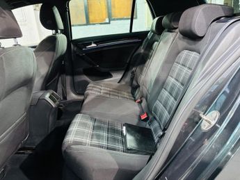 Volkswagen Golf 2.0 TDI BlueMotion Tech GTD DSG Euro 6 (s/s) 5dr