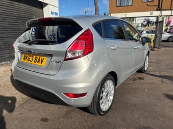 Ford Fiesta 1.6 Titanium X Powershift Euro 5 5dr
