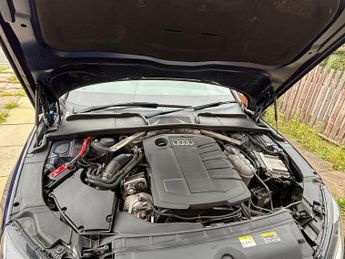 Audi A4 Avant 2.0 TDI 30 Sport S Tronic Euro 6 (s/s) 5dr