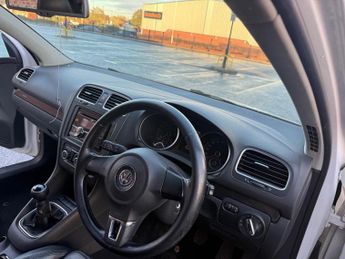Volkswagen Golf 1.6 TDI BlueMotion Tech SE Euro 5 (s/s) 5dr