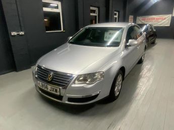 Volkswagen Passat 2.0 TDI SE DSG Euro 4 4dr