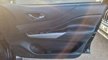 Nissan Navara 2.3 dCi Tekna Auto 4WD Euro 6 4dr