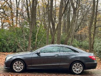 Mercedes-Benz E Class 2.1 E220 CDI BlueEfficiency SE G-Tronic+ Euro 5 (s/s) 2dr