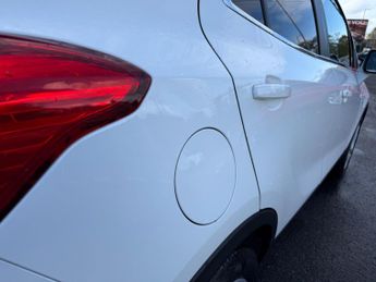 Vauxhall Mokka 1.7 CDTi SE Auto 2WD Euro 5 5dr