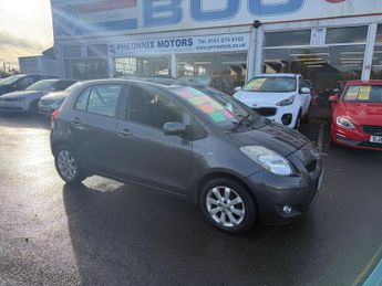 Toyota Yaris 1.33 Dual VVT-i T Spirit Euro 5 (s/s) 5dr