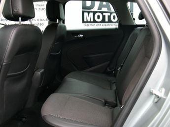 Vauxhall Astra 2.0 CDTi SE Sports Tourer Auto Euro 5 5dr