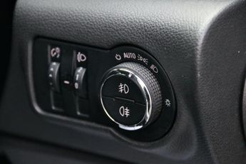 Vauxhall Astra 2.0 CDTi SE Sports Tourer Auto Euro 5 5dr