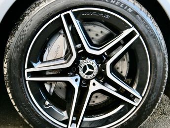 Mercedes-Benz C Class 2.0 C300e 13.5kWh AMG Line Night Edition (Premium Plus) G-Tronic