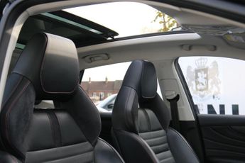 MG MG HS 1.5 T-GDI 16.6kWh Exclusive SUV 5dr Petrol Plug-in Hybrid Auto E