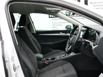 Volkswagen Golf 1.5 eTSI MHEV Life Estate 5dr Petrol Hybrid DSG Euro 6 (s/s) (15