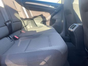 Volkswagen Golf 1.6 TDI BlueMotion Tech Match Edition Hatchback 5dr Diesel DSG E