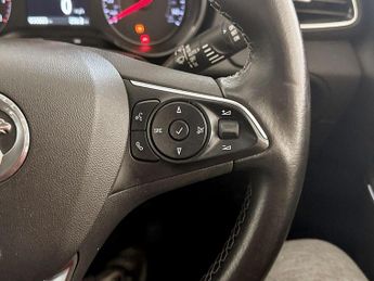 Vauxhall Grandland X 1.2 Turbo Sport Nav Euro 6 (s/s) 5dr