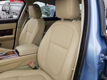 Jaguar XF 3.0 V6 Premium Luxury Auto Euro 4 4dr